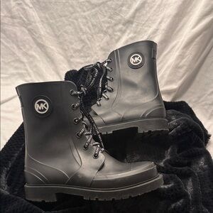 Michael Kors Montaigne PVC Rain Boot - Black, Size 8